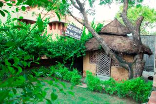 Hotel Bhakti Dhama - Vrindāvan - 3