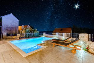 Holiday Home Rustic - Kraljići - 9
