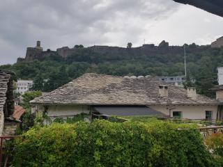 Eva Guesthouse - Gjirokastër - 9
