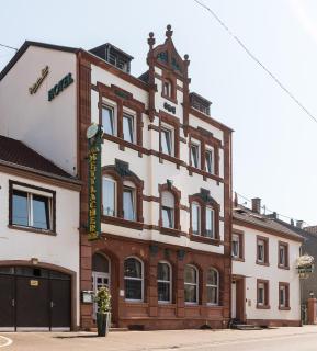 Hotel Mettlacher Hof - Mettlach - 0