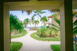 Sapphire Beach Resort - San Pedro - 6