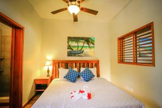 Sapphire Beach Resort - San Pedro - 4