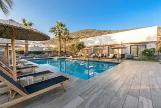 Aggello Boutique Hotel - 8