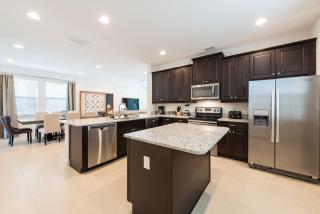 Elegant Home Near Disney With Private Pool And Waterpark Resort Access At Encore Resorts Reunion - 7393Mr - Kissimmee - 2