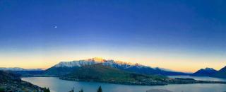 Remarkable Lake House - Queenstown - 0