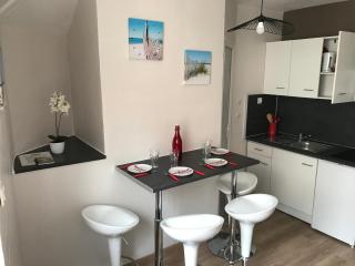 Lumineux T2 Vieille ville 3 pers parking gratuit - by La Source d'OrFée - Boulogne-sur-Mer - 0