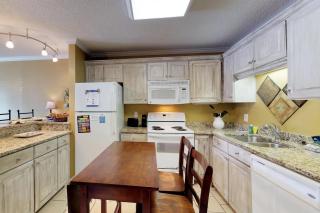 Plantation East #1110 - 7