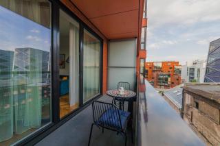 Modern Luxury Apartment in City Centre - 4