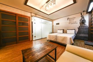 Q Hotel Yongin - Yongin - 3