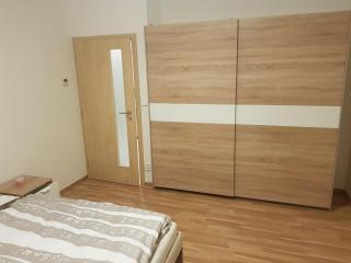NEWLY BUILT APARTMENT 5 WITH BALCONY NEAR CENTER - Brno - 7
