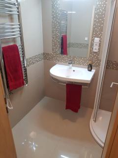 NEWLY BUILT APARTMENT 5 WITH BALCONY NEAR CENTER - Brno - 5