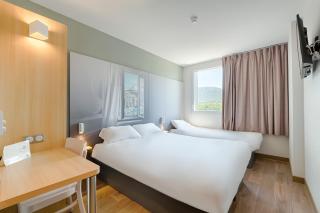 B&B HOTEL Marseille La Valentine St Menet - Marseille - 1