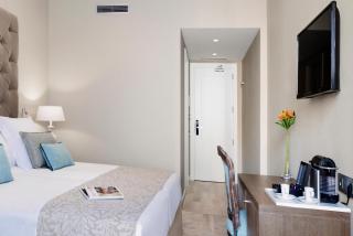 Lamaro Hotel - Barcelona - 4