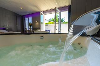 Elégance Suites Hôtel - Le Bois-Plage-en-Ré - 2