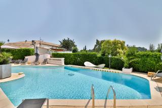 Hotel & Restaurant Perla Riviera - Villeneuve-Loubet - 1