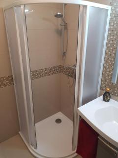 NEWLY BUILT APARTMENT 4 WITH BALCONY NEAR CENTER - Brno - 5