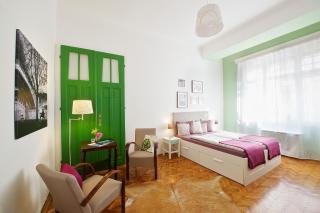 Green Door Family Apartment - Budapest - 6
