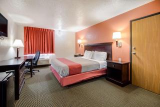 Motel 6-Marion, IL - 1