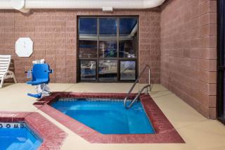 Days Inn by Wyndham Carthage - Carthage - 5