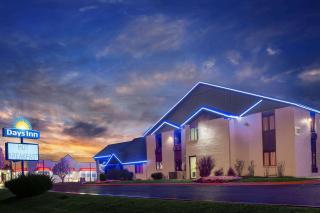 Days Inn by Wyndham Carthage - Carthage - 8