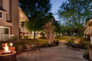Hawthorn Suites by Wyndham Tinton Falls - Tinton Falls - 7