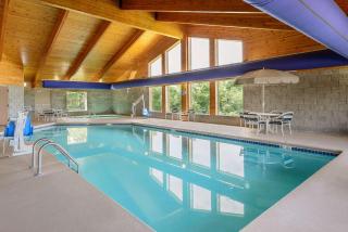 AmericInn by Wyndham Republic - Republic - 0