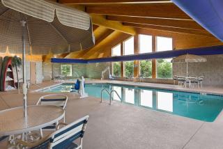 AmericInn by Wyndham Republic - Republic - 6