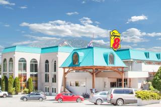 Super 8 by Wyndham Castlegar BC - Castlegar - 6