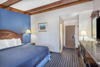 Howard Johnson by Wyndham Bangor - Bangor - 2