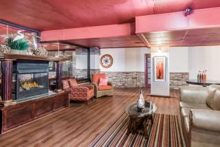 Howard Johnson Plaza by Wyndham Ocean City Oceanfront - Ocean City - 0