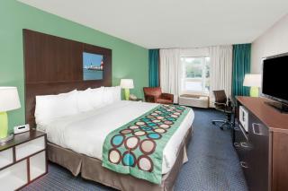 Super 8 by Wyndham Stevensville St Joseph - Stevensville - 4