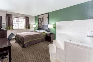 Super 8 by Wyndham Mundelein/Libertyville Area - 8