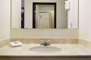 Super 8 by Wyndham Danville - Danville - 1