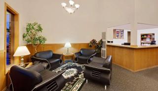 Super 8 by Wyndham Fayetteville - Fayetteville - 8