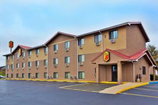 Super 8 by Wyndham Tuscaloosa - Tuscaloosa - 0
