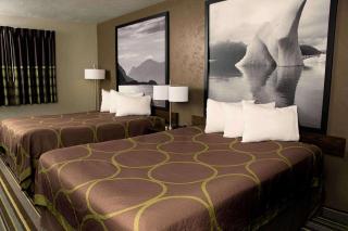 Super 8 by Wyndham Juneau - 1