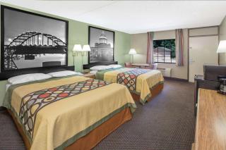 Super 8 by Wyndham Clarksville AR - Clarksville - 4