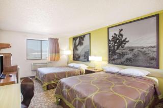 Super 8 by Wyndham Kingman - Kingman - 5