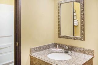 Super 8 by Wyndham Van Buren/Ft. Smith Area - Van Buren - 2