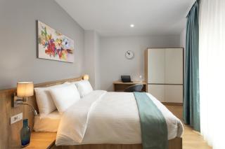 Athina Suites Hotel - Bucharest - 4