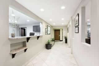 Super 8 by Wyndham Montrose - Montrose - 9