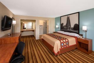 Super 8 by Wyndham Burlington NC - Burlington - 2