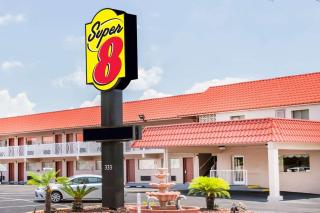 Super 8 by Wyndham Ft Walton Beach - Fort Walton Beach - 0