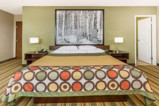 Super 8 by Wyndham Montrose - Montrose - 5