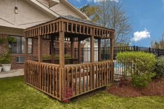 Super 8 by Wyndham Greenville - Greenville - 3