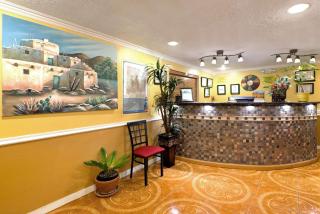 Super 8 by Wyndham Alamogordo - White Sands - Alamogordo - 4