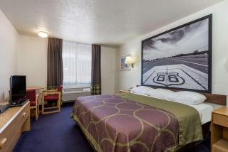 Super 8 by Wyndham Bernalillo - Bernalillo - 6