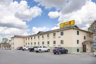 Super 8 by Wyndham Billings - Billings - 7