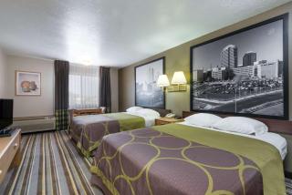 Super 8 by Wyndham Bernalillo - Bernalillo - 2