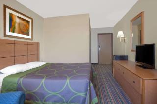 Super 8 by Wyndham Evansville East - Evansville - 3